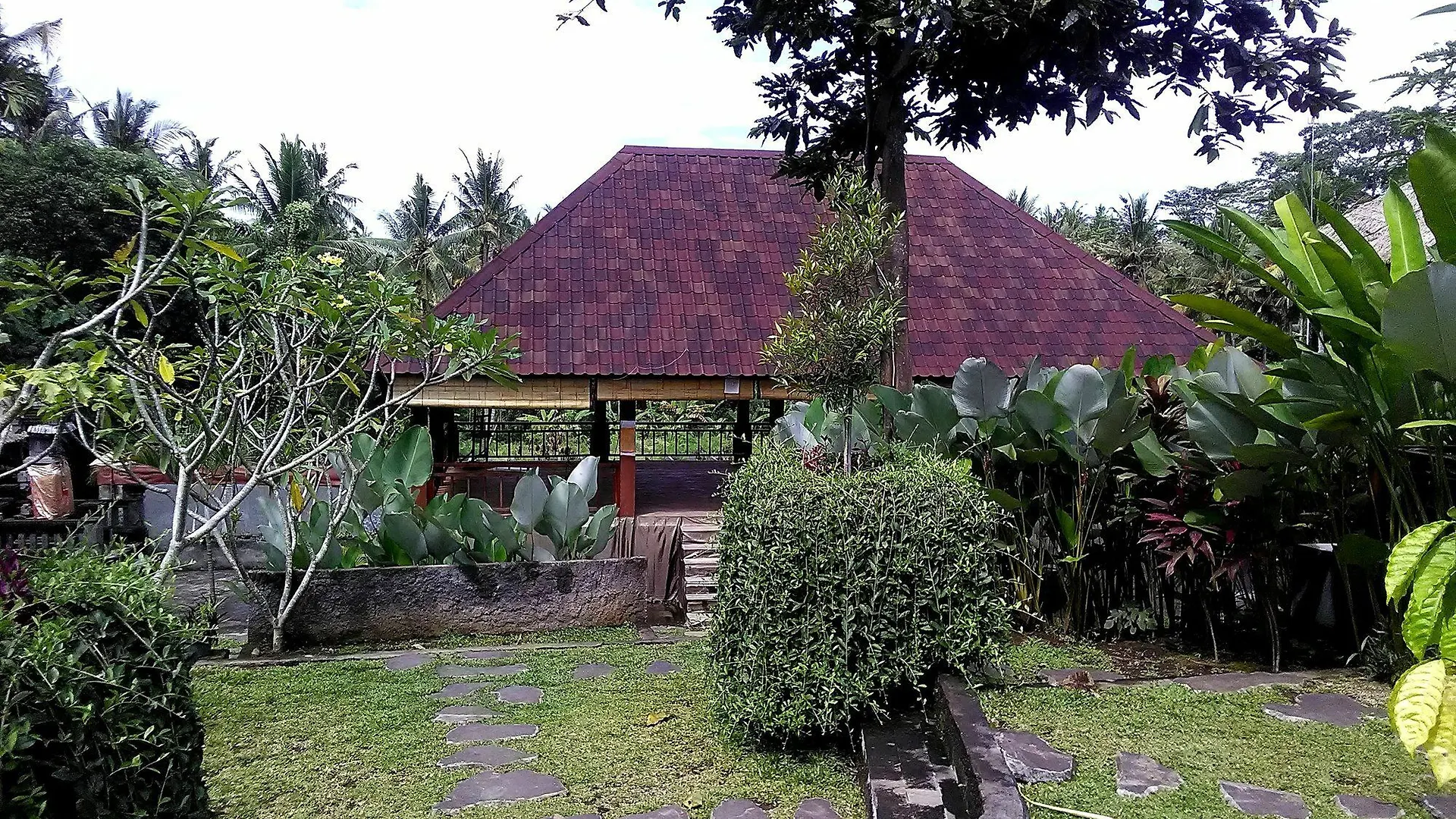 Astawa House Hotel Ubud  2*, Ubud (Bali)